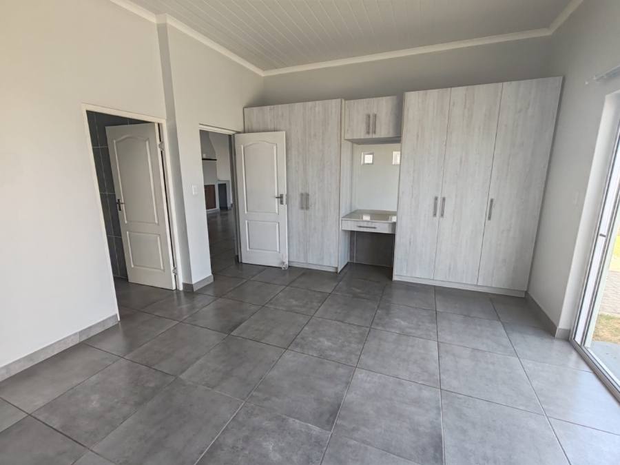 5 Bedroom Property for Sale in Laguna Sands Western Cape